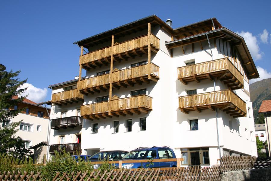 Hotel Mall San Valentino alla Muta Esterno foto
